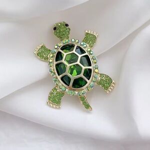 Green Turtle Crystal Brooch